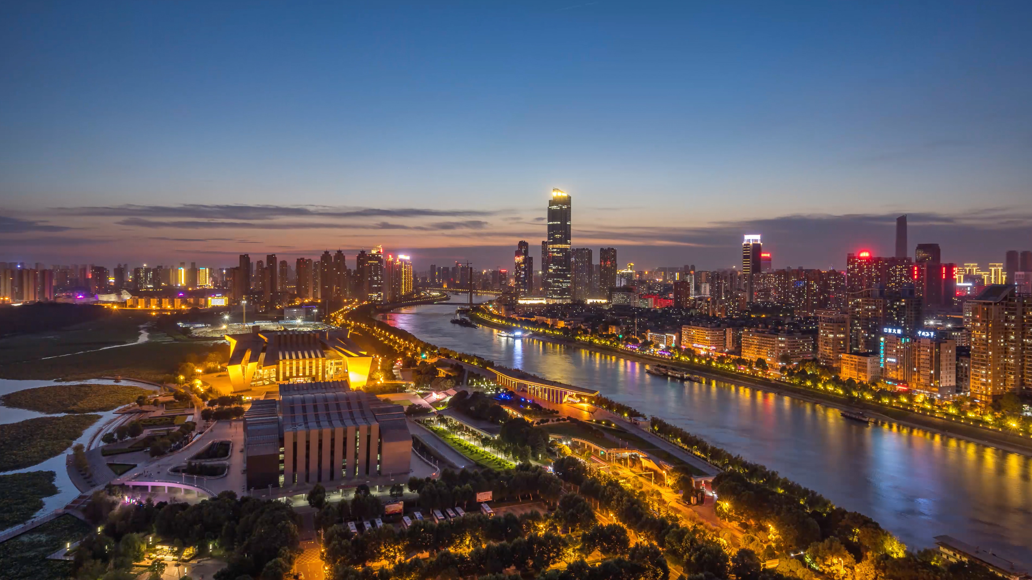 C7娱乐