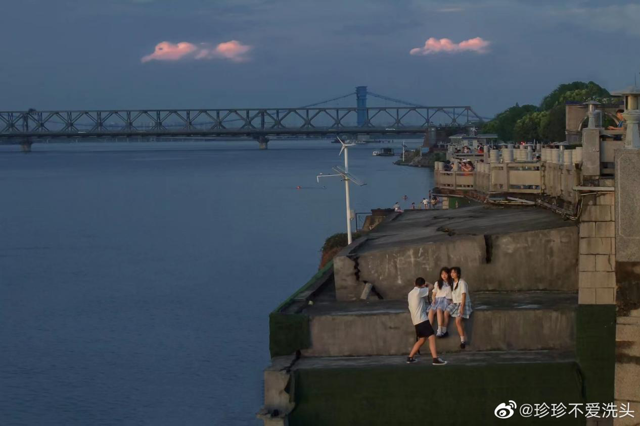 C7娱乐