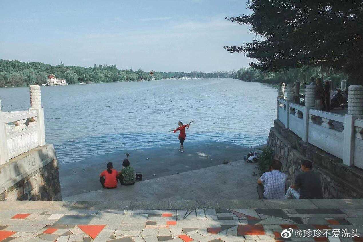 C7娱乐