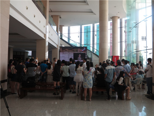 C7娱乐