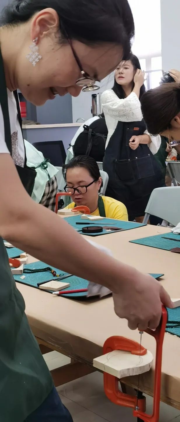 C7娱乐