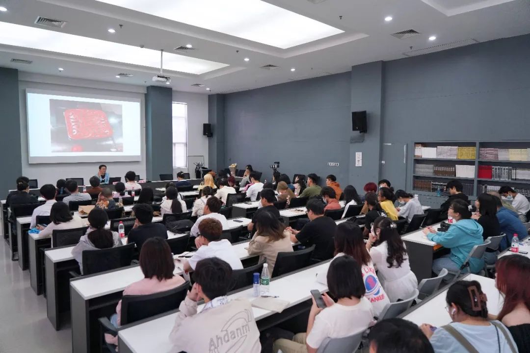 C7娱乐