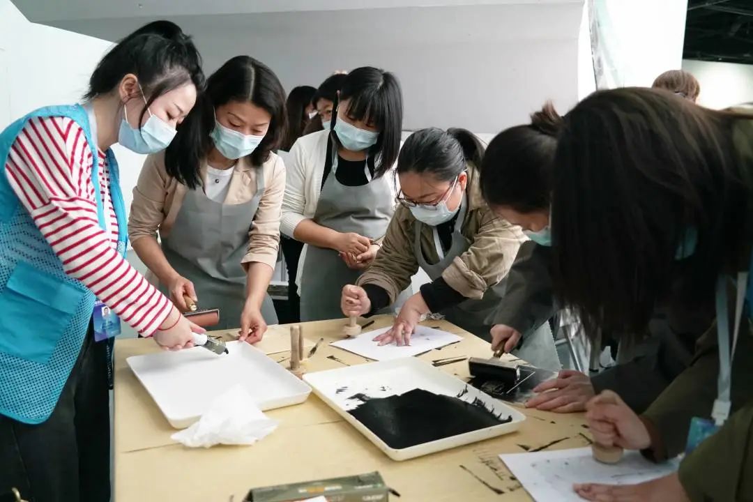 C7娱乐