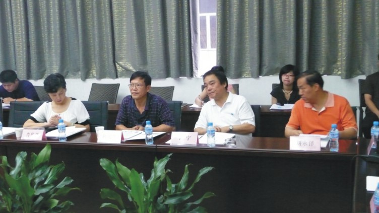C7娱乐