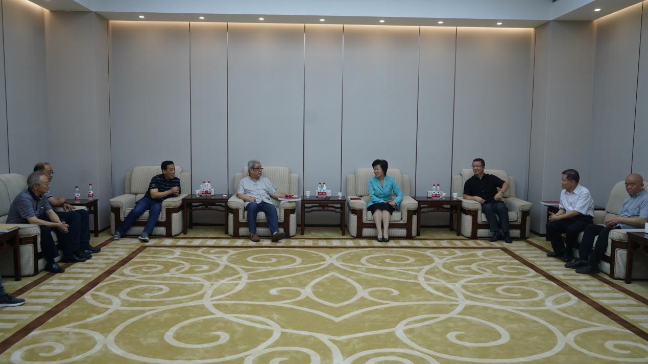 C7娱乐