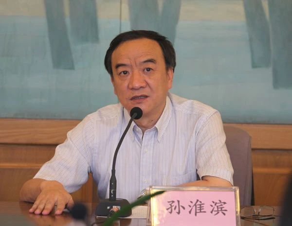 C7娱乐