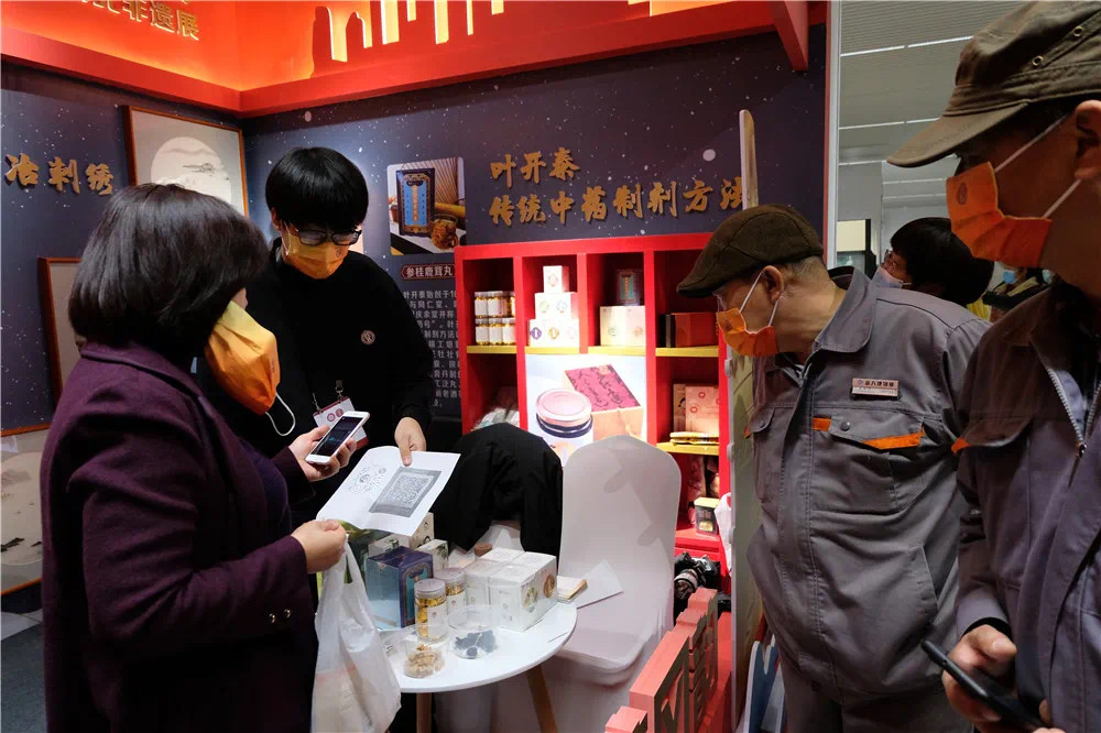 C7娱乐