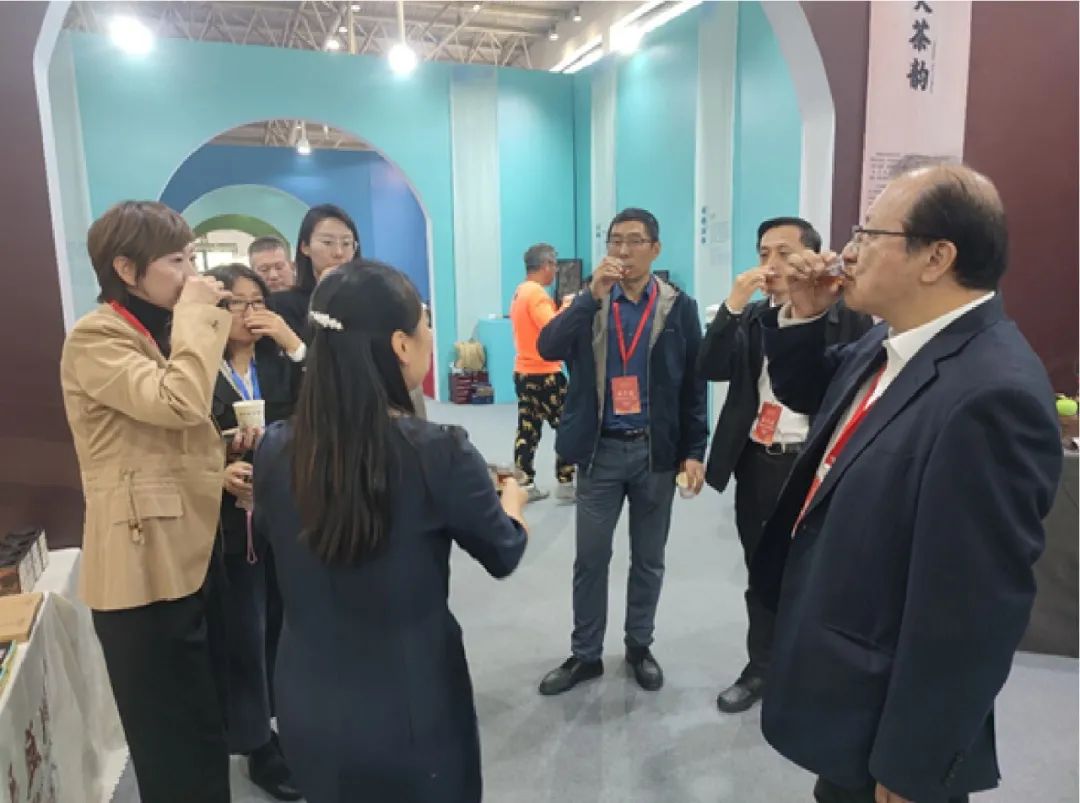 C7娱乐