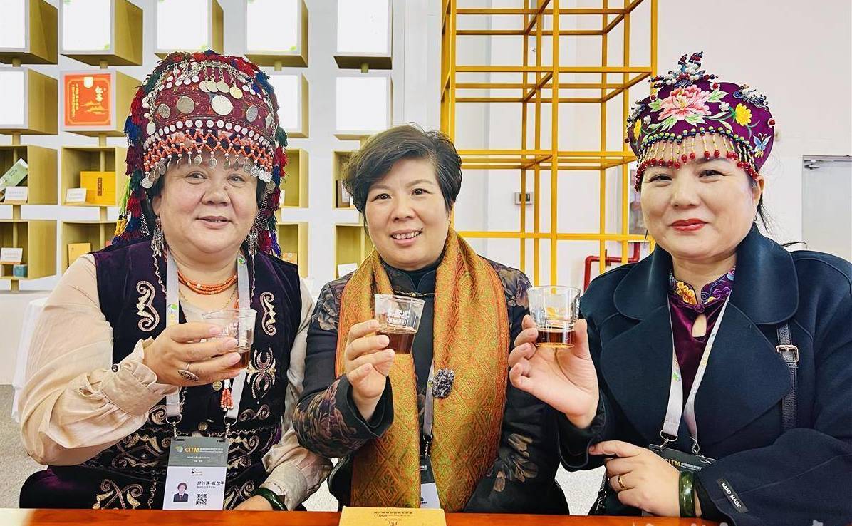 C7娱乐
