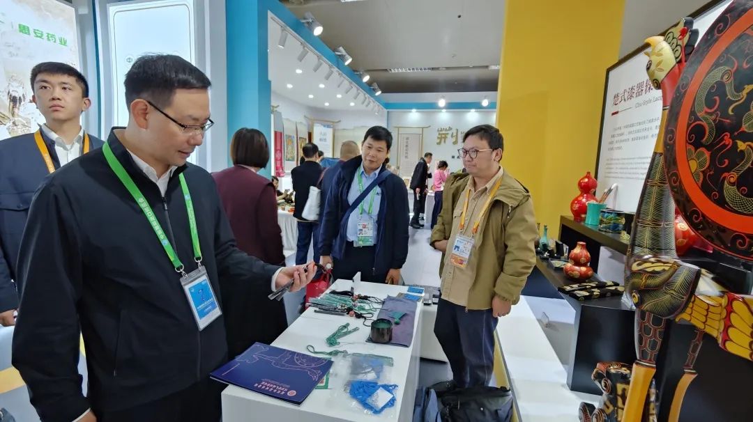 C7娱乐