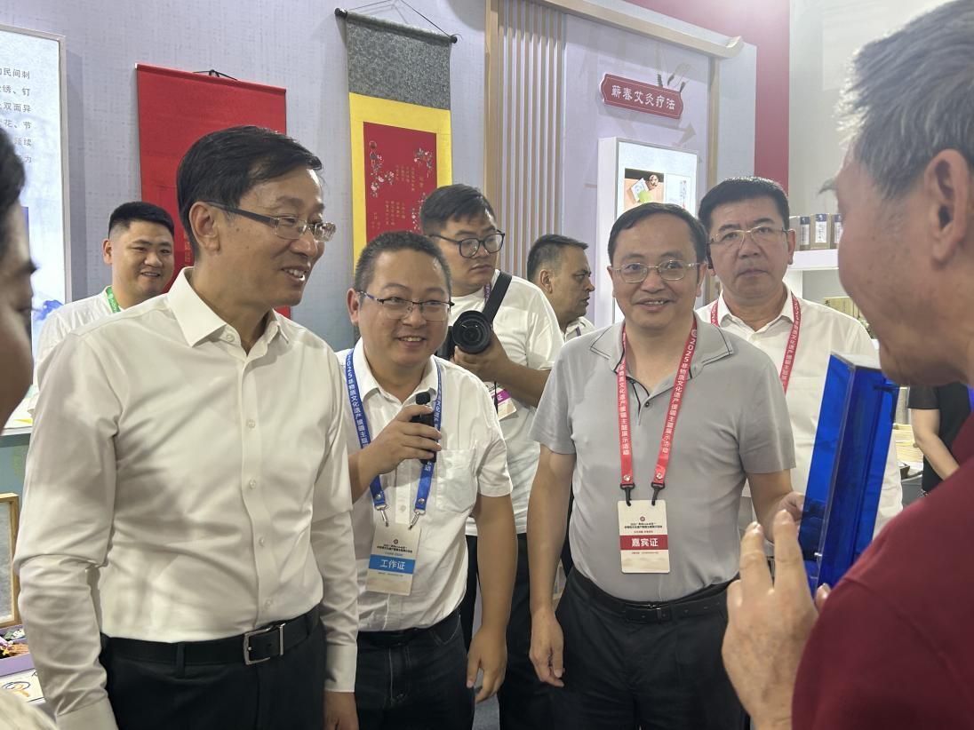 C7娱乐