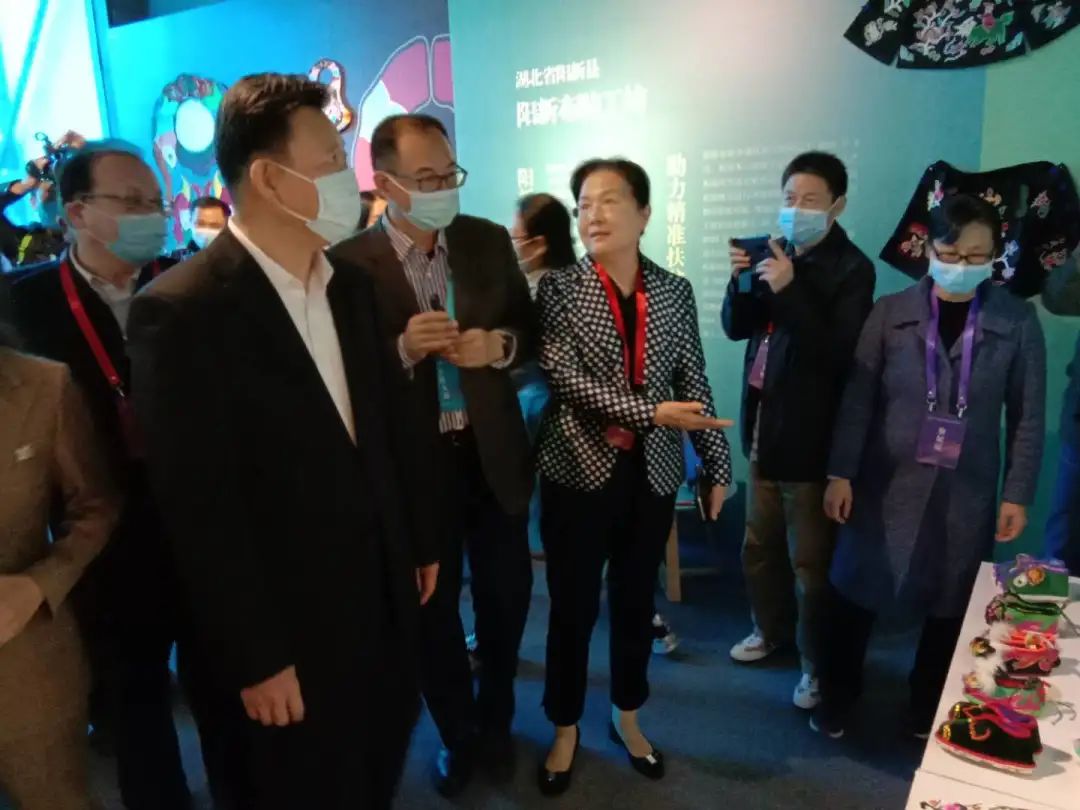 C7娱乐