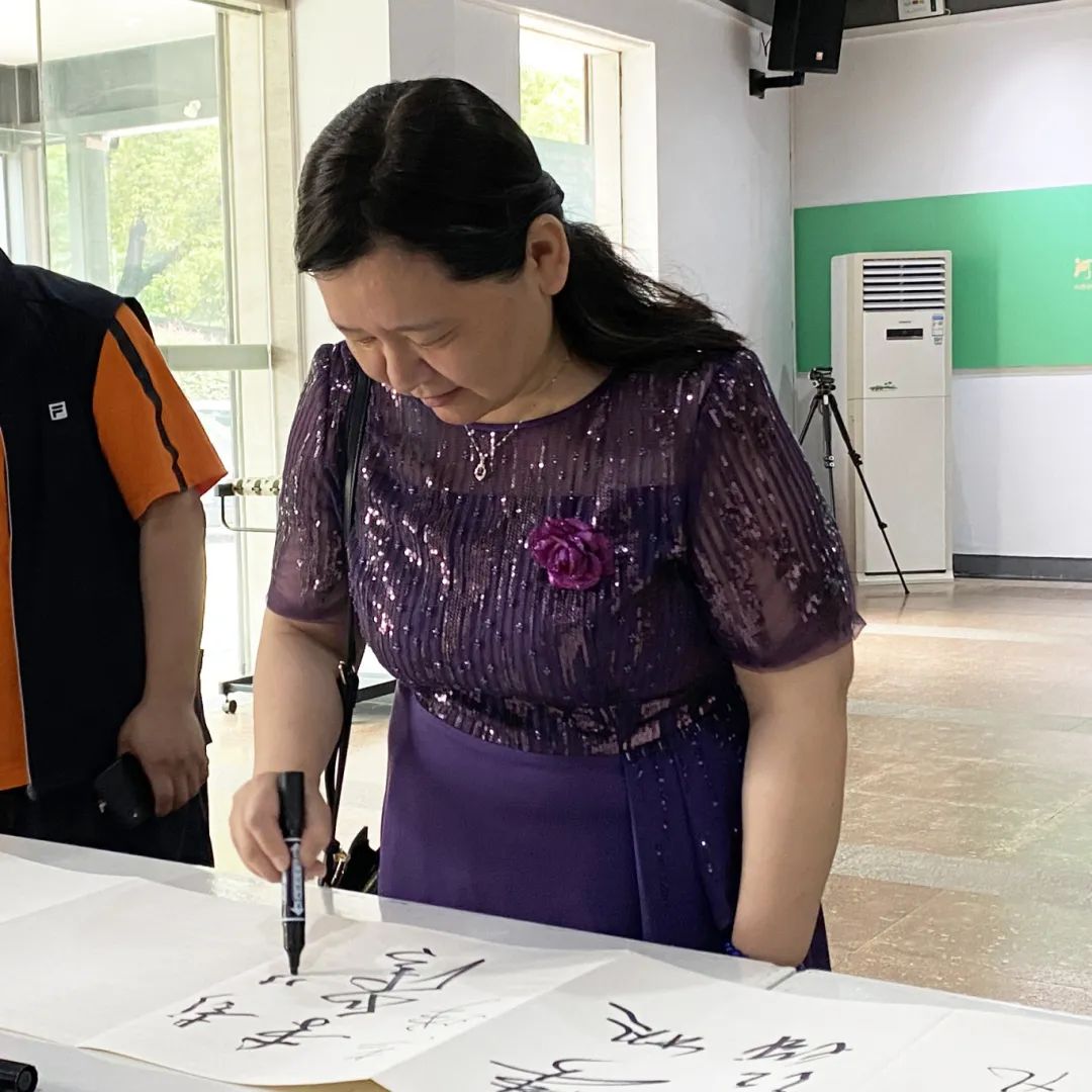 C7娱乐