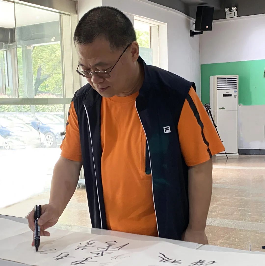 C7娱乐