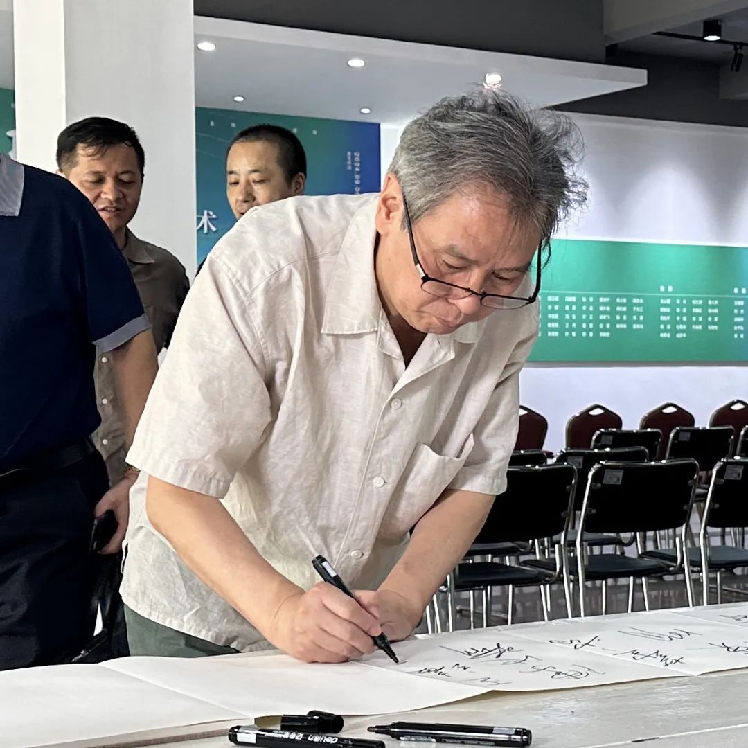 C7娱乐