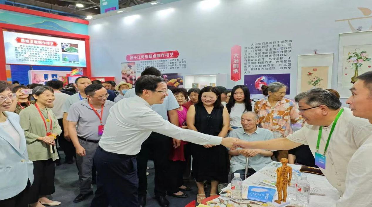 C7娱乐